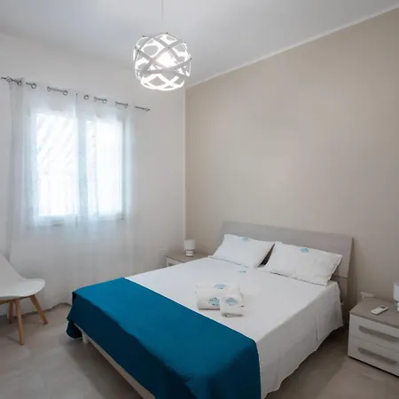 Tamerici1 A 150metri Dai Lidi Di Baia - Apulia